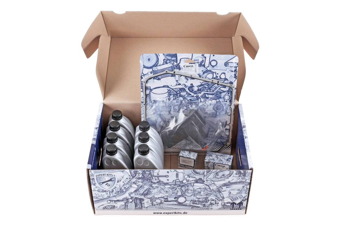 Vaico V10-3220 Automatic Transmission Oil Change Parts Kit for Audi A4 A5 0B5, DQ500 with fluid bottles, filter, and seals Ideal for DSG gearbox service.