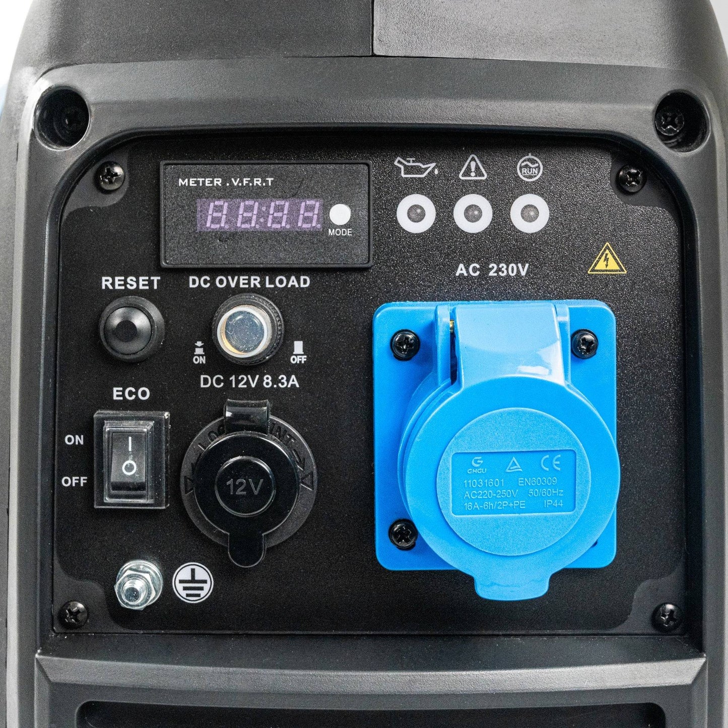 Hyundai HY3900Si 3.3kW 3300W Petrol Inverter Generator connection panel