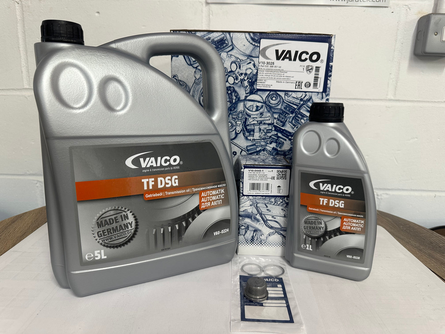 VAICO V10-3025 Automatic Transmission Oil Change Parts Kit VW DQ250